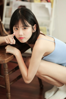 女生张腿男生桶